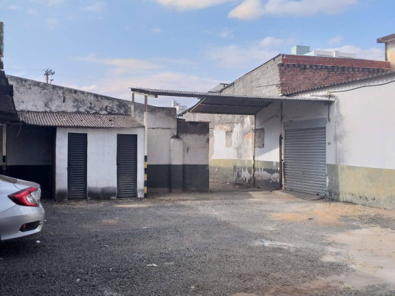 Imagem Casa com 5 Quartos à Venda, 860 m² em Brasil - Uberlândia