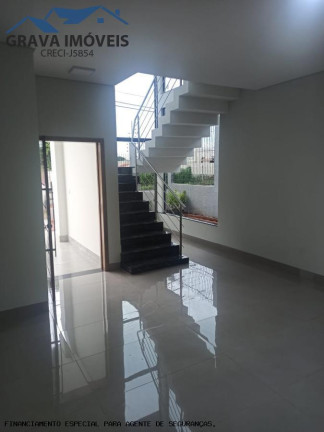 Imagem Casa com 3 Quartos à Venda, 174 m² em Jardim Imperio Do Sol - Maringá