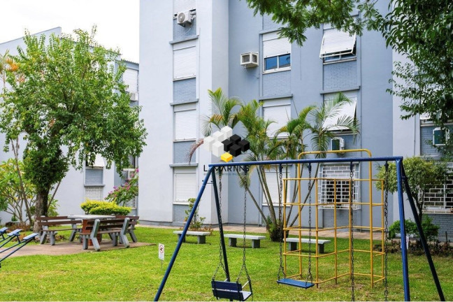 Apartamento com 2 Quartos à Venda, 52 m² em São Sebastião - Porto Alegre