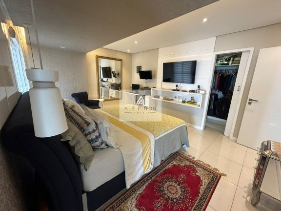 Imagem Imóvel com 4 Quartos à Venda, 250 m² em Umarizal - Belém