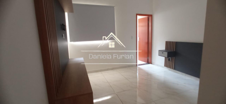 Imagem Casa de Condomínio com 2 Quartos à Venda, 100 m² em Condomínio Horto Villagio - Sorocaba Imagem Casa de Condomínio com 2 Quartos à Venda, 100 m² em Condomínio Horto Villagio - Sorocaba
