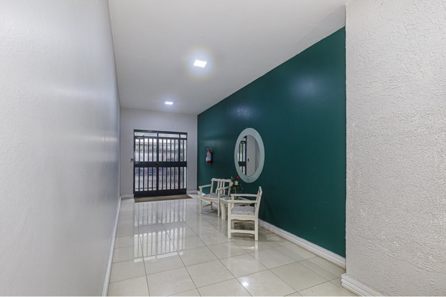 Imagem Apartamento com 2 Quartos à Venda, 78 m² em Moinhos De Vento - Porto Alegre