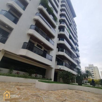 Apartamento com 3 Quartos para Alugar, 178 m² em Vila Adyana - São José Dos Campos