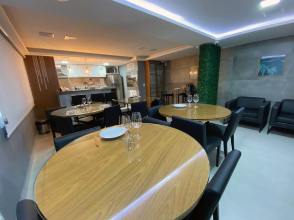 Imagem Apartamento com 2 Quartos à Venda, 65 m² em Higienópolis - Porto Alegre Imagem Apartamento com 2 Quartos à Venda, 65 m² em Higienópolis - Porto Alegre