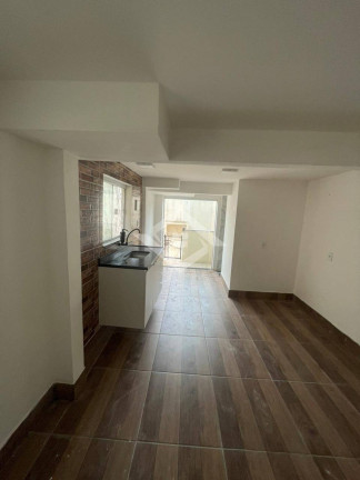 Imagem Casa com 3 Quartos para Alugar, 84 m² em Campo Grande - Rio De Janeiro Imagem Casa com 3 Quartos para Alugar, 84 m² em Campo Grande - Rio De Janeiro