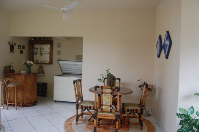 Imagem Imóvel com 3 Quartos à Venda, 180 m² em Jardim Três Marias - Guarujá Imagem Imóvel com 3 Quartos à Venda, 180 m² em Jardim Três Marias - Guarujá