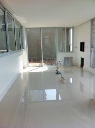 Imagem Cobertura com 3 Quartos à Venda, 330 m² em Centro - Balneário Camboriú
