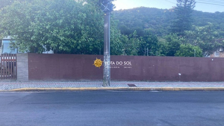 Terreno à Venda, 658 m² em Bombas - Bombinhas