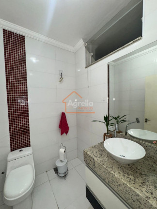 Imagem Casa com 3 Quartos à Venda, 217 m² em Jardim Jacira - Mogi Guaçu