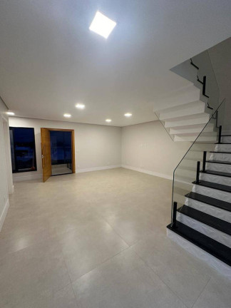 Imagem Imóvel com 3 Quartos à Venda, 2.500.000 m² em São Paulo - São Paulo Imagem Imóvel com 3 Quartos à Venda, 2.500.000 m² em São Paulo - São Paulo