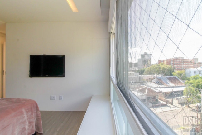 Imagem Imóvel com 3 Quartos à Venda, 110 m² em Menino Deus - Porto Alegre