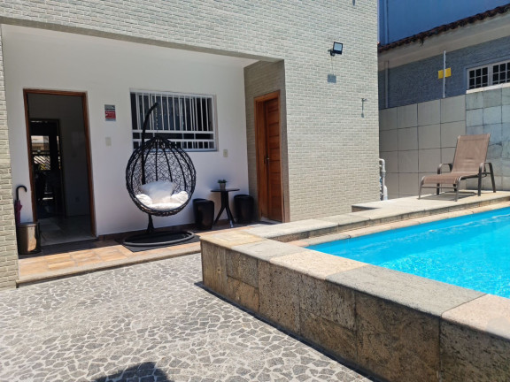 Imagem Casa com 3 Quartos à Venda, 280 m² em Boqueirão - Santos