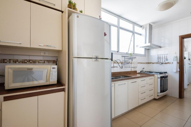 Imagem Apartamento com 3 Quartos à Venda, 180 m² em Itaim Bibi - São Paulo