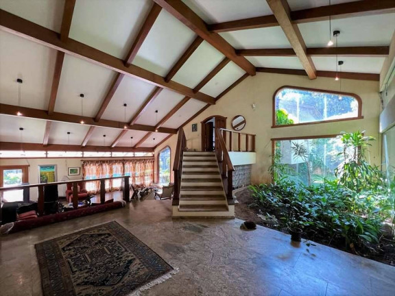 Imagem Casa com 5 Quartos à Venda, 981 m² em Parque Silvino Pereira - Cotia Imagem Casa com 5 Quartos à Venda, 981 m² em Parque Silvino Pereira - Cotia
