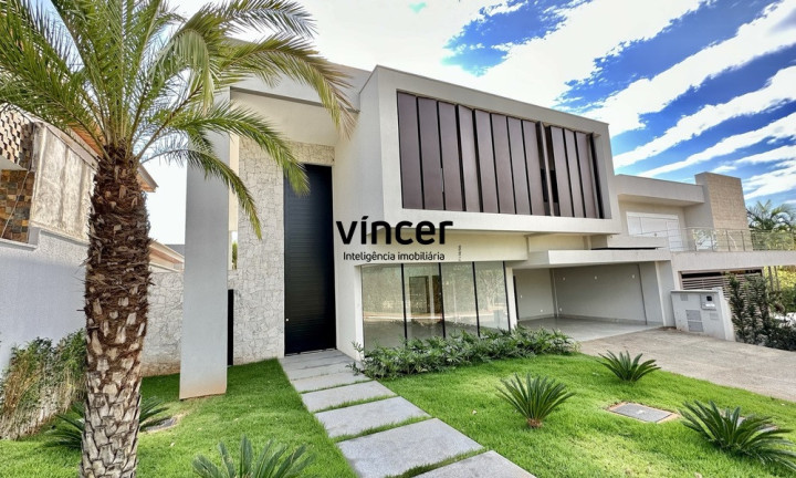 Casa com 5 Quartos à Venda, 450 m² em Jardins Atenas - Goiânia