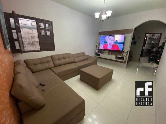 Imagem Casa com 3 Quartos à Venda, 396 m² em Santa Esmeralda - Arapiraca