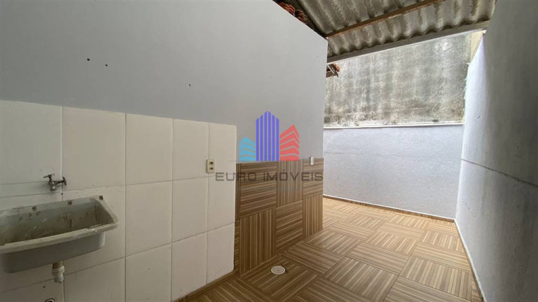 Imagem Casa com 2 Quartos à Venda, 75 m² em Vila Tupi - Praia Grande