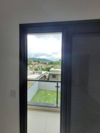 Imagem Casa com 3 Quartos à Venda, 110 m² em Centro - Atibaia