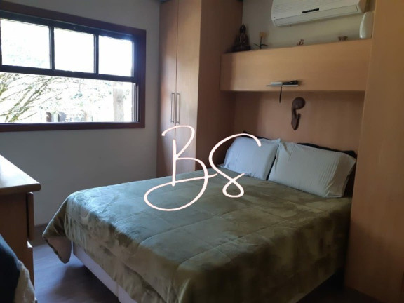 Imagem Imóvel com 2 Quartos à Venda, 15.000 m² em Linha Araripe - Gramado