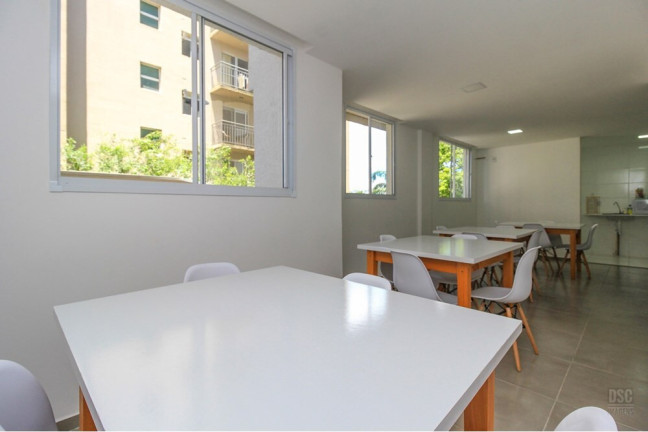 Imagem Imóvel com 2 Quartos à Venda, 45 m² em Tristeza - Porto Alegre