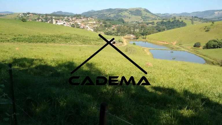Imagem Chácara com 3 Quartos à Venda, 20 m² em Zona Rural - Lindóia Imagem Chácara com 3 Quartos à Venda, 20 m² em Zona Rural - Lindóia