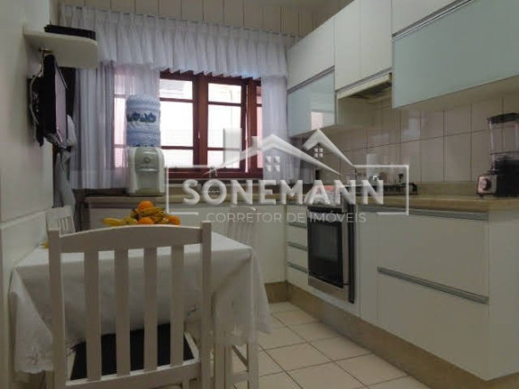 Imagem Casa com 3 Quartos à Venda, 205 m² em Parque São Jorge - Florianópolis