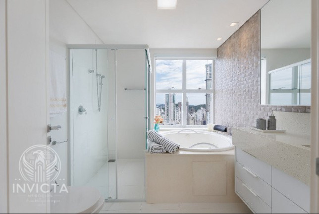 Imagem Apartamento com 4 Quartos à Venda, 167 m² em Centro - Balneário Camboriú Imagem Apartamento com 4 Quartos à Venda, 167 m² em Centro - Balneário Camboriú