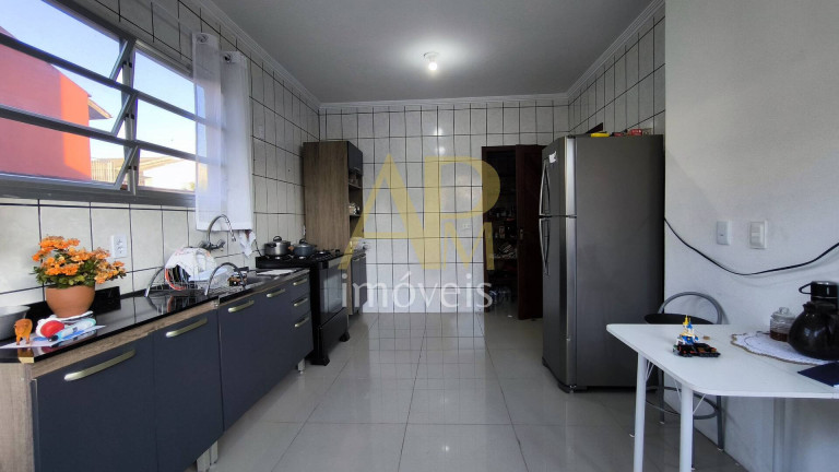 Imagem Casa com 3 Quartos à Venda, 300 m² em Praia João Rosa - Biguaçu