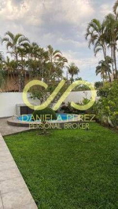 Imagem Casa com 4 Quartos à Venda, 331 m² em Flórida - Praia Grande Imagem Casa com 4 Quartos à Venda, 331 m² em Flórida - Praia Grande