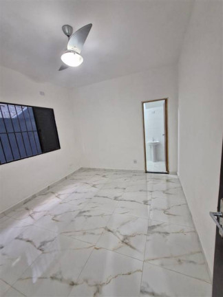 Imagem Casa com 3 Quartos à Venda, 140 m² em Forte - Praia Grande Imagem Casa com 3 Quartos à Venda, 140 m² em Forte - Praia Grande