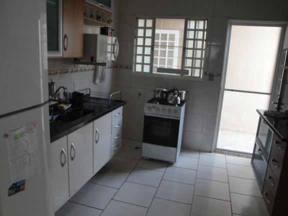 Imagem Casa com 2 Quartos à Venda, 200 m² em Jardim Vânia Maria - Bauru