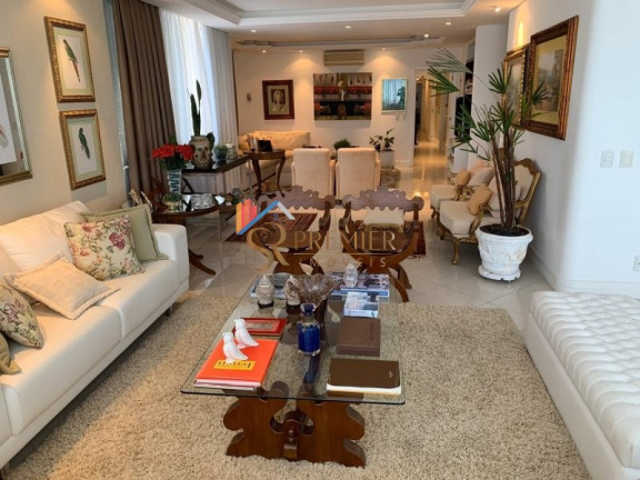 Apartamento com 4 Quartos à Venda, 259 m² em Centro - Florianópolis