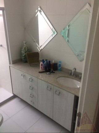 Imagem Apartamento com 1 Quarto à Venda, 60 m² em Gonzaga - Santos Imagem Apartamento com 1 Quarto à Venda, 60 m² em Gonzaga - Santos