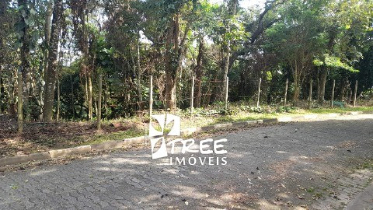 Terreno à Venda, 1.200 m² em Arujázinho I, Ii E Iii - Arujá