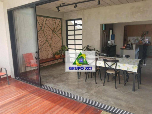 Imagem Casa com 3 Quartos à Venda, 220 m² em Jardim Chapadão - Campinas Imagem Casa com 3 Quartos à Venda, 220 m² em Jardim Chapadão - Campinas