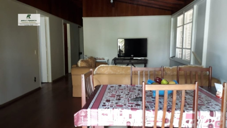 Imagem Chácara com 3 Quartos à Venda, 5.500 m² em Vila Darci Penteado - São Roque Imagem Chácara com 3 Quartos à Venda, 5.500 m² em Vila Darci Penteado - São Roque