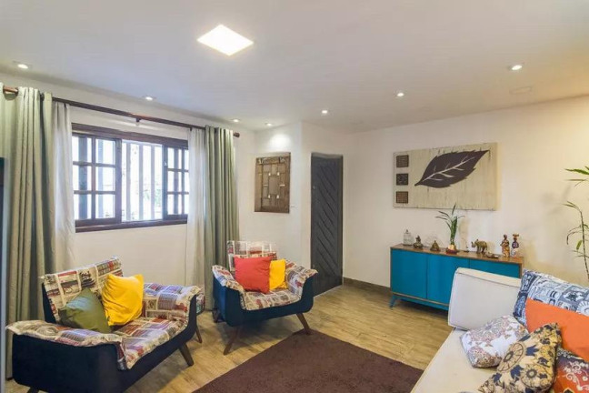 Casa com 3 Quartos à Venda, 256 m² em Vila Floresta - Santo André