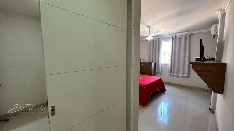 Imagem Apartamento com 3 Quartos à Venda, 185 m² em Castelo Branco - Colatina