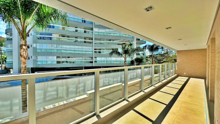 Imagem Apartamento com 33 Quartos à Venda, 110 m² em Riviera De São Lourenço - Bertioga Imagem Apartamento com 33 Quartos à Venda, 110 m² em Riviera De São Lourenço - Bertioga