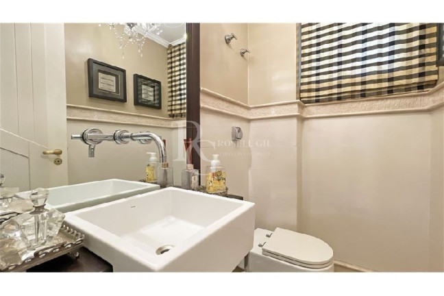 Imagem Apartamento com 3 Quartos à Venda, 210 m² em Bela Vista - Porto Alegre Imagem Apartamento com 3 Quartos à Venda, 210 m² em Bela Vista - Porto Alegre