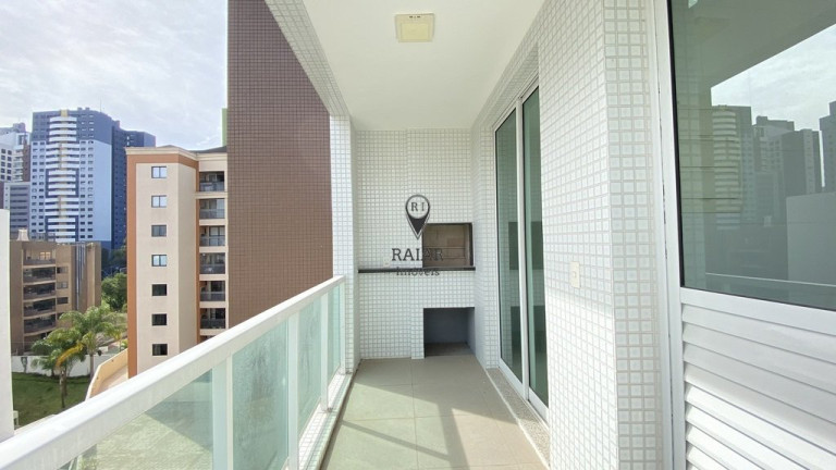 Imagem Apartamento com 2 Quartos à Venda,  em Champagnat - Curitiba