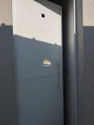 Imagem Casa com 2 Quartos à Venda, 60 m² em Maracanã - Praia Grande