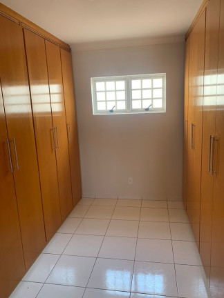 Imagem Casa com 4 Quartos à Venda, 260 m² em Vila Santo Antônio - Bauru