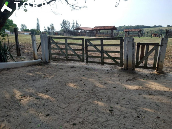 Imagem Imóvel com 12 Quartos à Venda, 2.000 m² em Centro - Araçoiaba Da Serra Imagem Imóvel com 12 Quartos à Venda, 2.000 m² em Centro - Araçoiaba Da Serra
