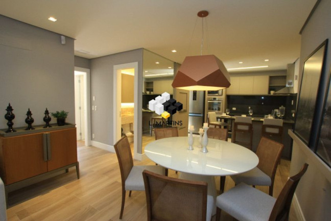 Imagem Apartamento com 3 Quartos à Venda, 104 m² em Centro - Gramado Imagem Apartamento com 3 Quartos à Venda, 104 m² em Centro - Gramado