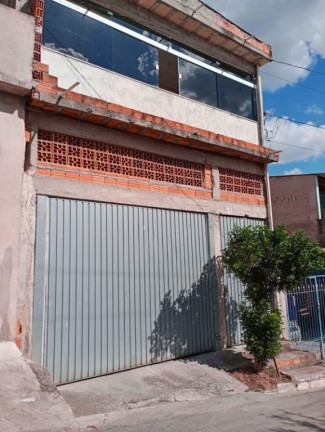 Sobrado com 4 Quartos à Venda, 211 m² em Jardim Antônio Picosse - Poá