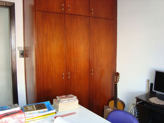 Imagem Casa com 3 Quartos à Venda, 200 m² em Vila Marari - São Paulo Imagem Casa com 3 Quartos à Venda, 200 m² em Vila Marari - São Paulo