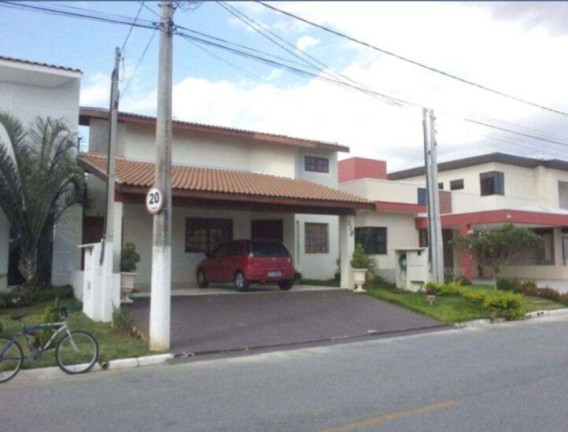 Casa com 3 Quartos à Venda, 229 m² em Caminho Novo - Tremembé