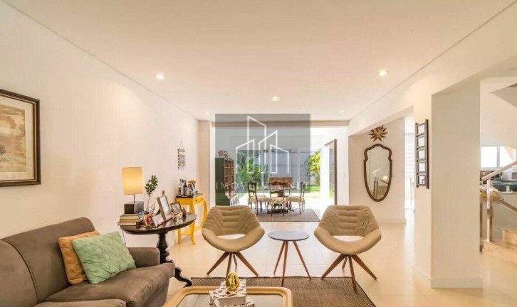 Imagem Casa com 4 Quartos à Venda, 300 m² em Alphaville - Santana De Parnaíba Imagem Casa com 4 Quartos à Venda, 300 m² em Alphaville - Santana De Parnaíba