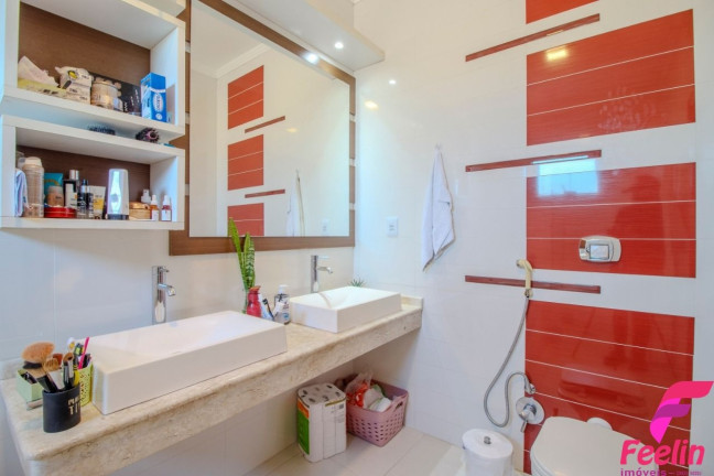 Imagem Casa com 4 Quartos à Venda, 260 m² em Ingleses - Florianópolis